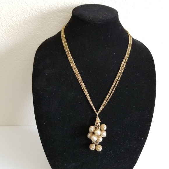 Gold Tone 4 Chain Faux Pearl Cluster Necklace 22" - Picture 5 of 5